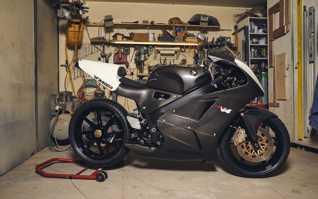 1992 Honda VFR400r – Racer